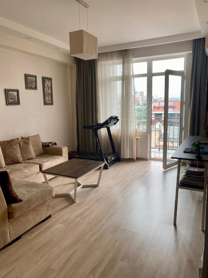 B-Lax Apartment Tbilisi Bagian luar foto