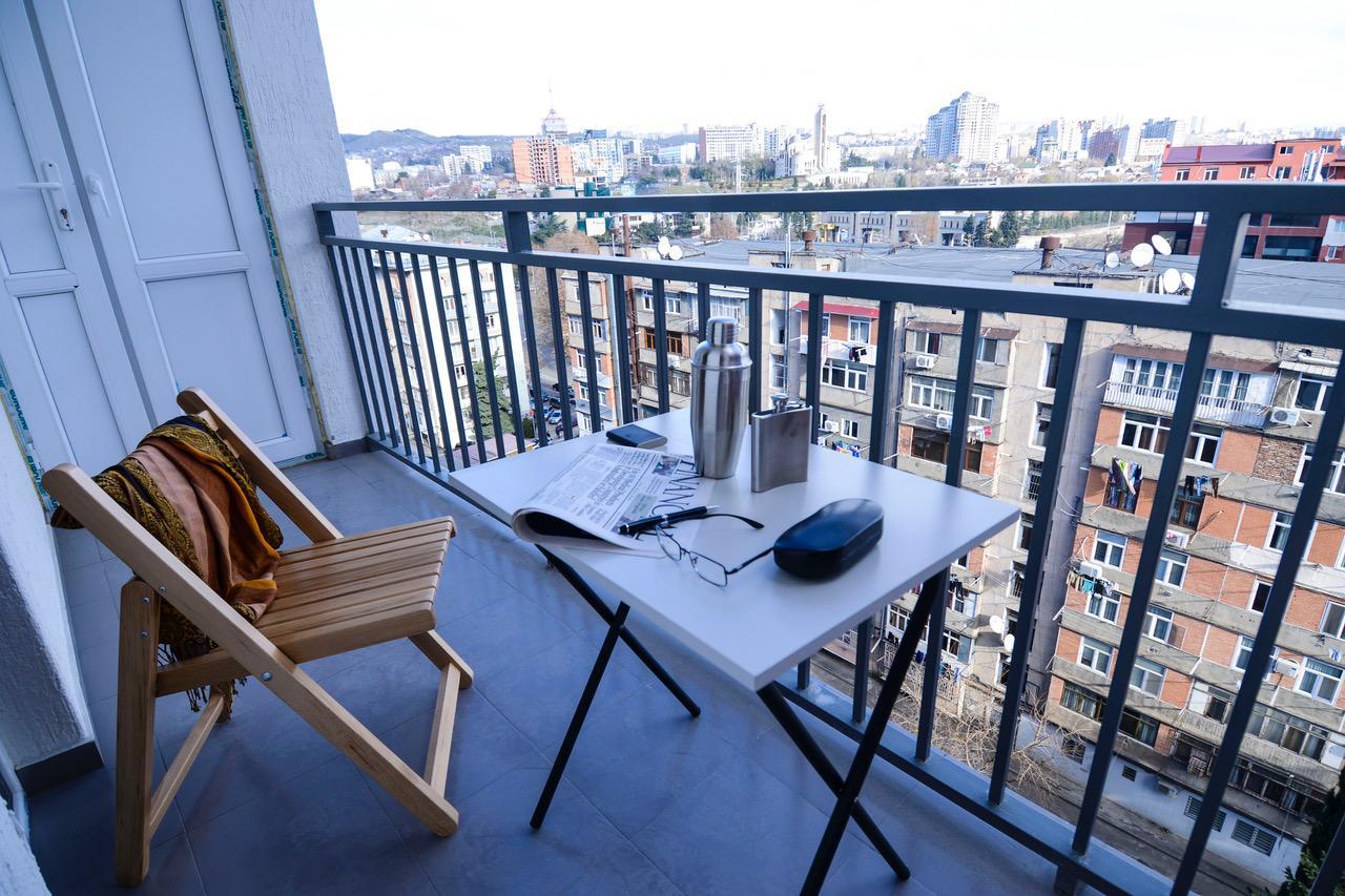 B-Lax Apartment Tbilisi Bagian luar foto